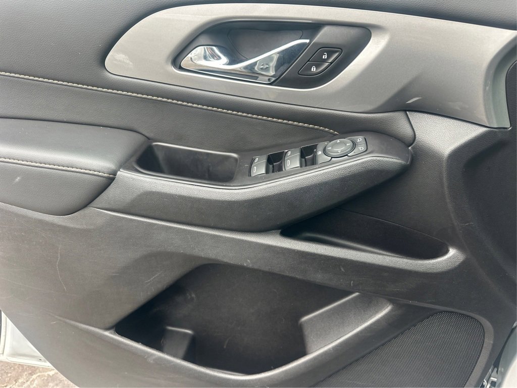 Used 2019 Chevrolet Traverse LS image 28