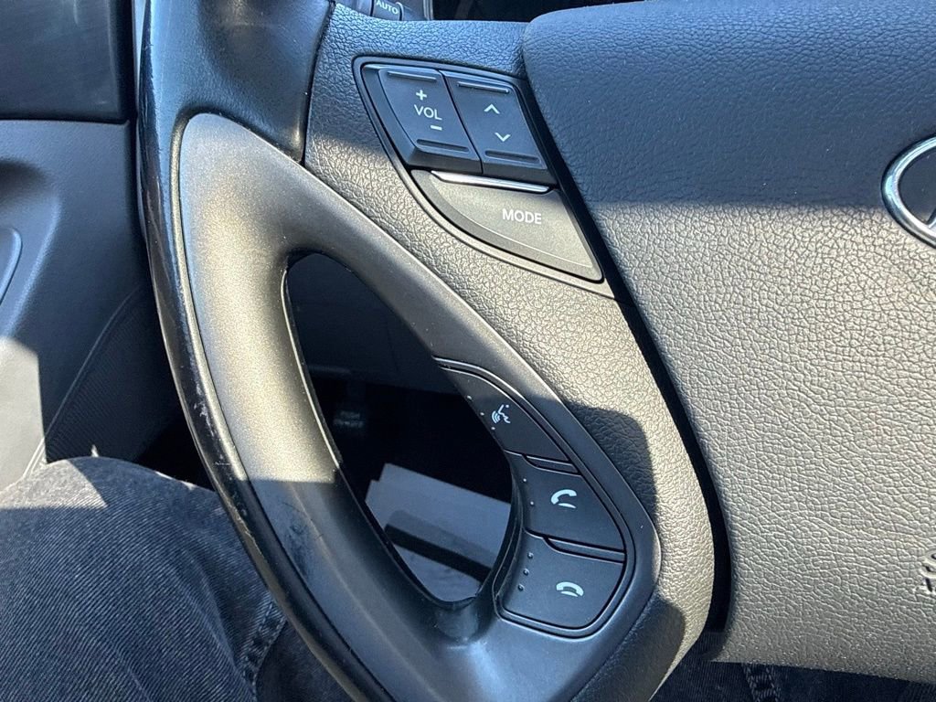 Used 2014 Hyundai Sonata Limited w/ Panoramic Sunroof Package 02 image 20