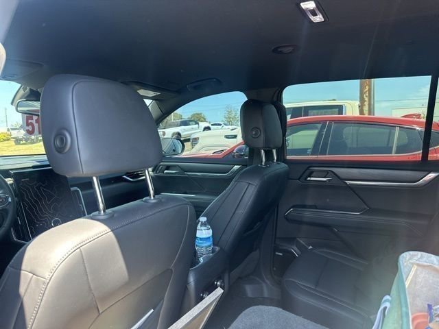 Certified 2024 GMC Acadia Elevation w/ Luxury Package FWD image 10