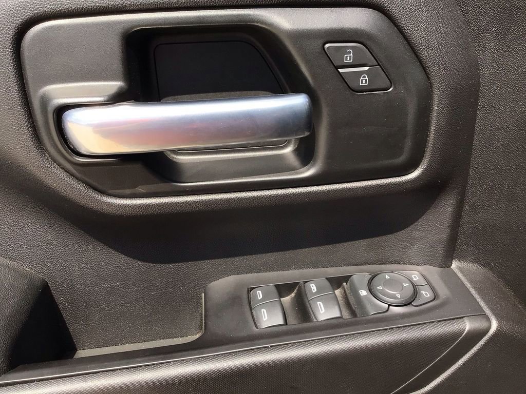 Used 2020 Chevrolet Silverado 1500 Custom w/ Custom Value Package image 24