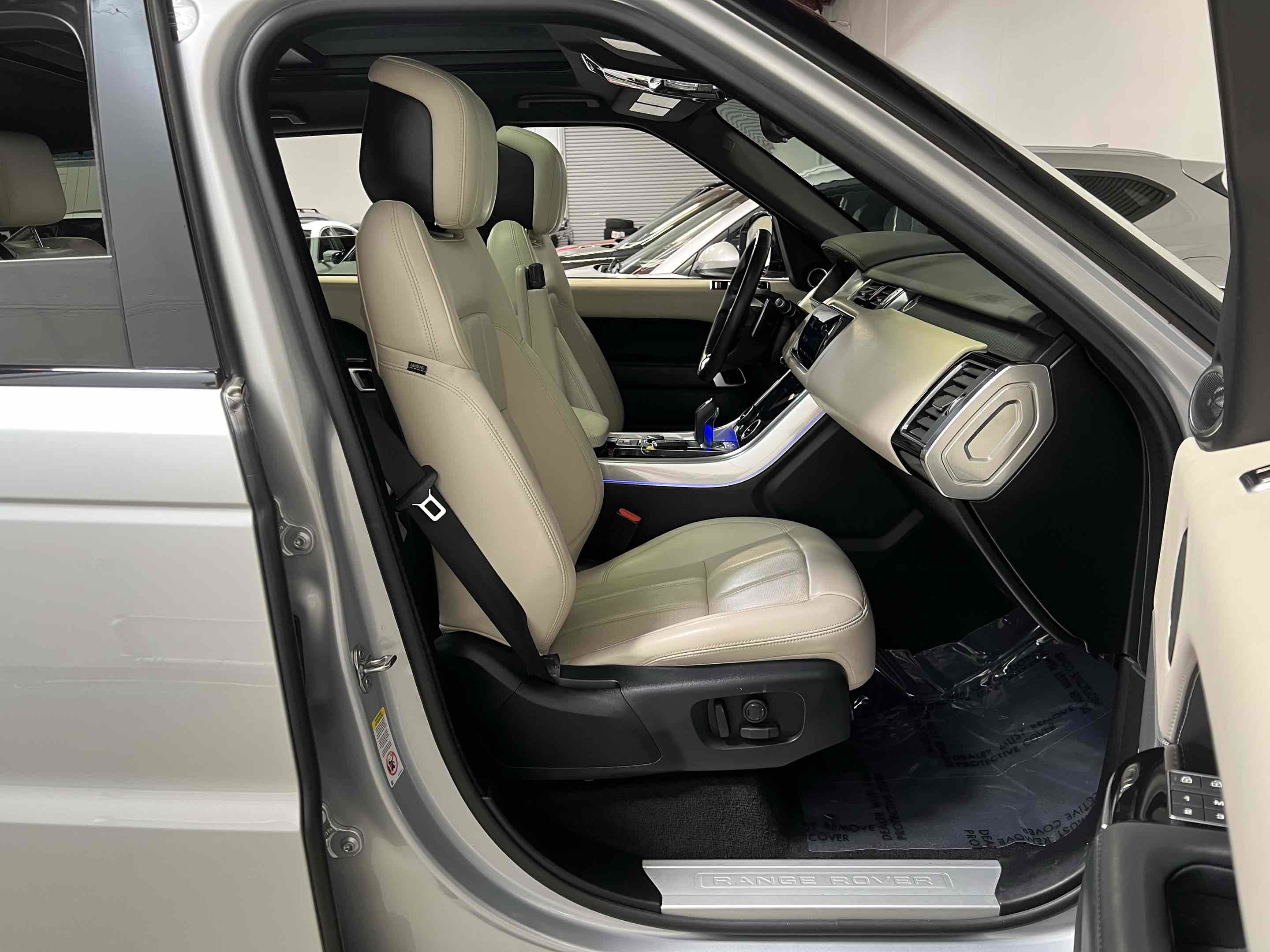 Used 2021 Land Rover Range Rover Sport HSE Dynamic image 27