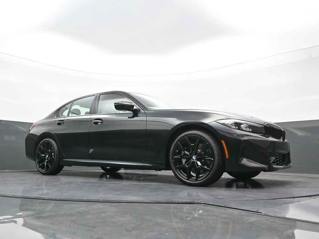 New 2026 BMW 330i xDrive Sedan w/ M Sport Package AWD/4WD image 21