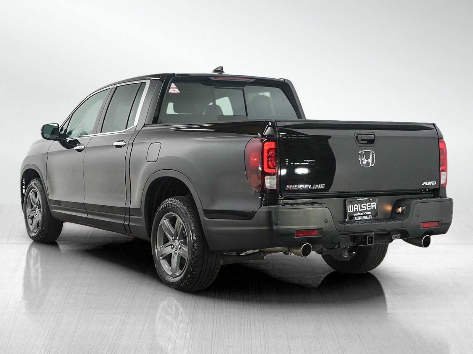Used 2023 Honda Ridgeline RTL-E image 3