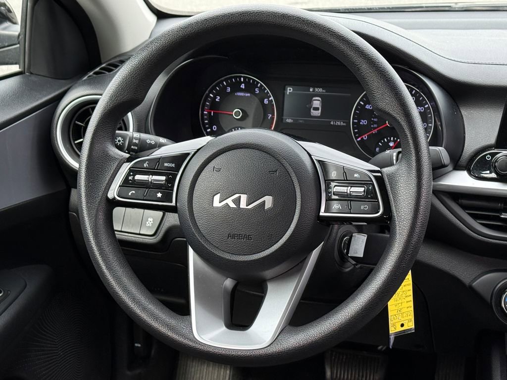 Used 2024 Kia Forte LXS image 15
