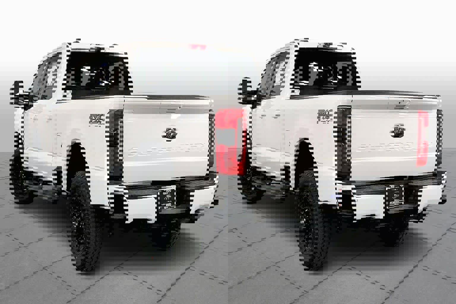 New 2026 Ford F250 Lariat w/ Black Appearance Package image 11