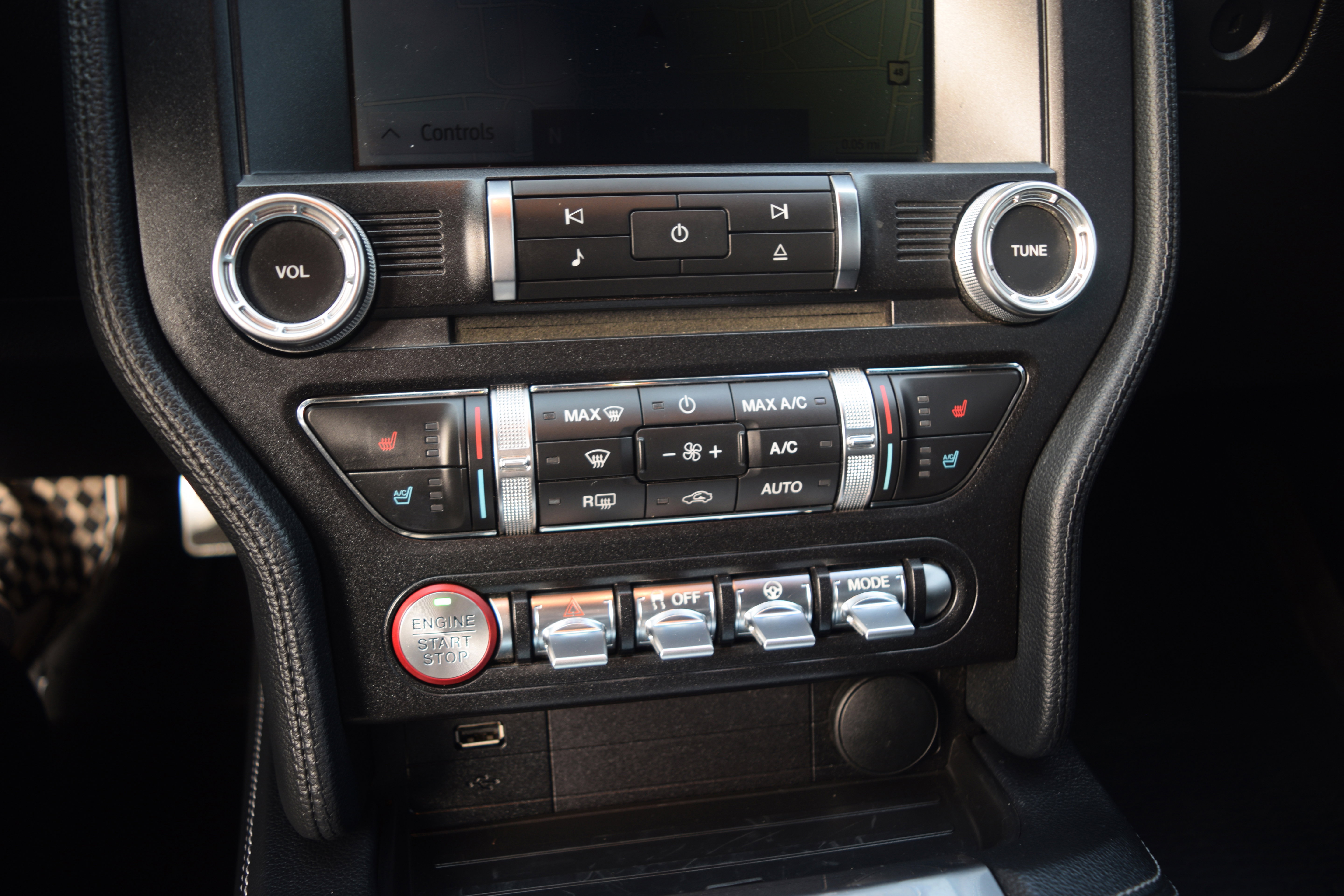 Used 2019 Ford Mustang GT Premium w/ GT Performance Package image 11