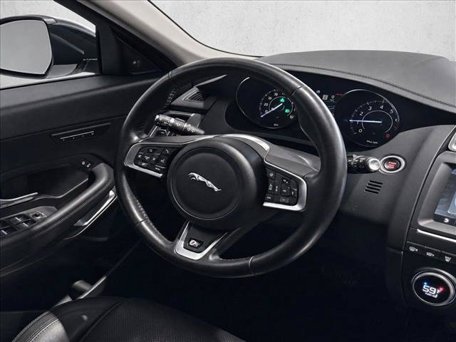 Used 2020 Jaguar E-PACE SE AWD/4WD image 25