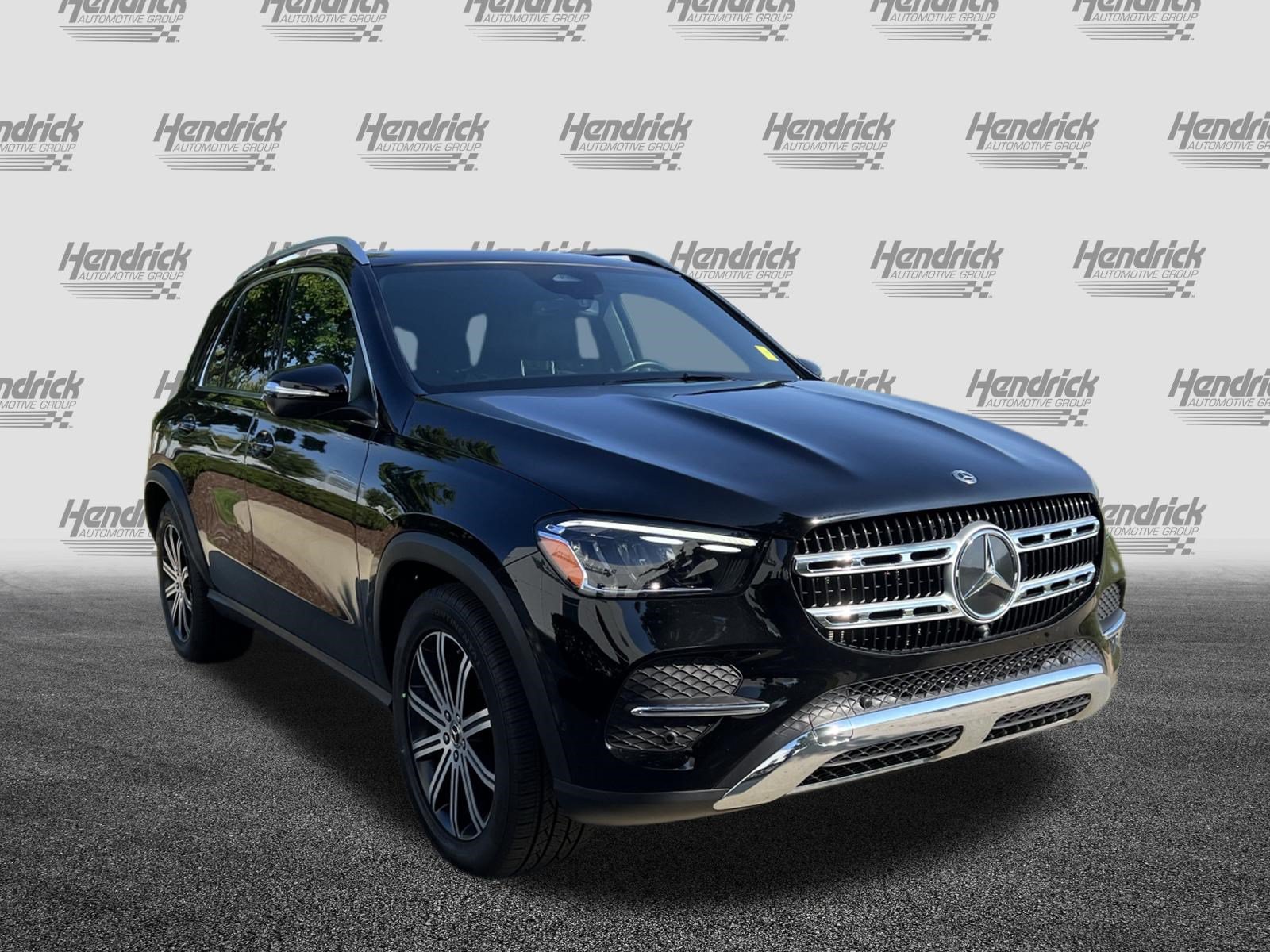 Certified 2025 Mercedes-Benz GLE 350 4MATIC image 2