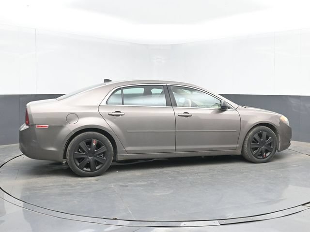 Used 2012 Chevrolet Malibu LS w/ LS Uplevel Package FWD image 3