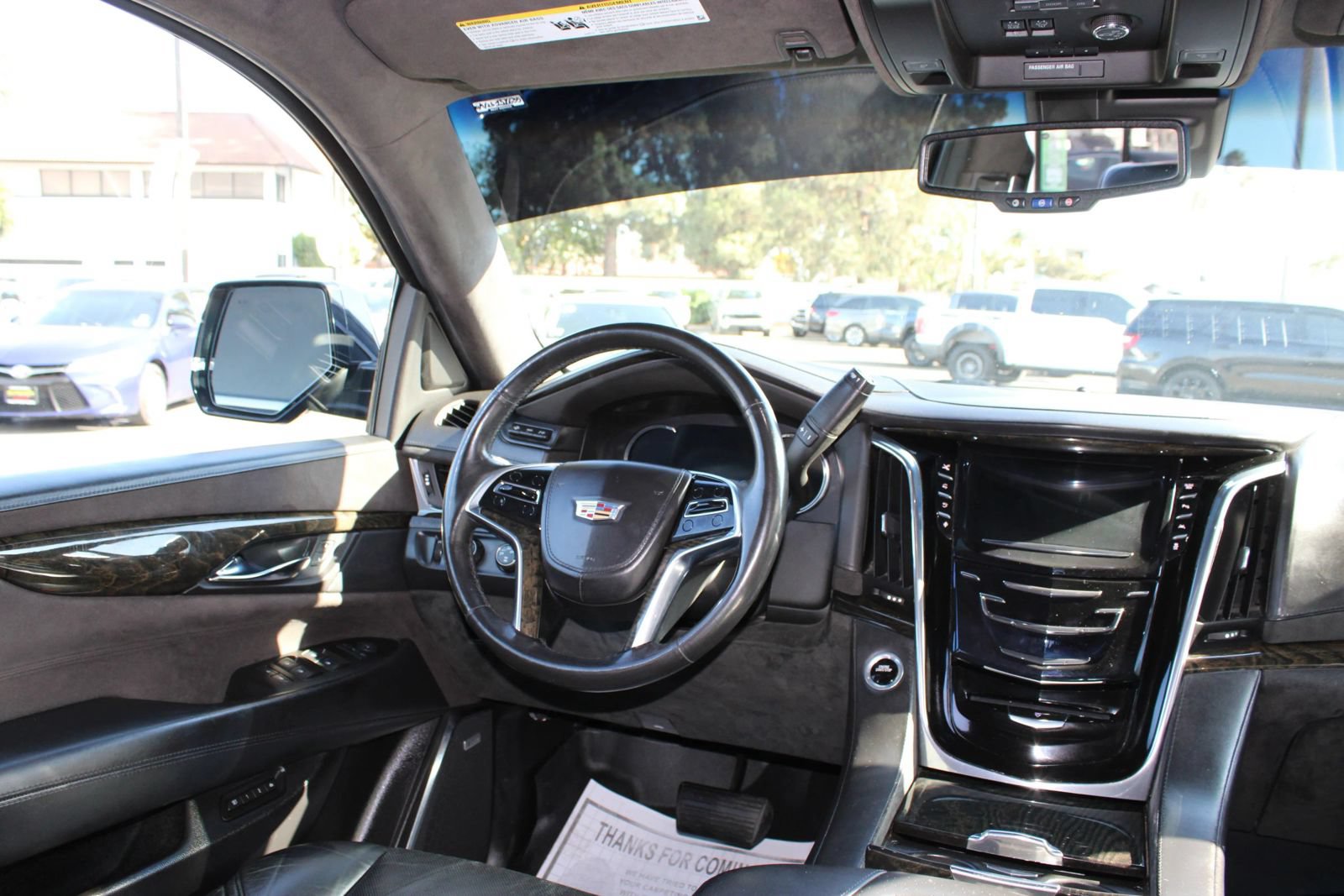 Used 2016 Cadillac Escalade Platinum AWD/4WD image 26