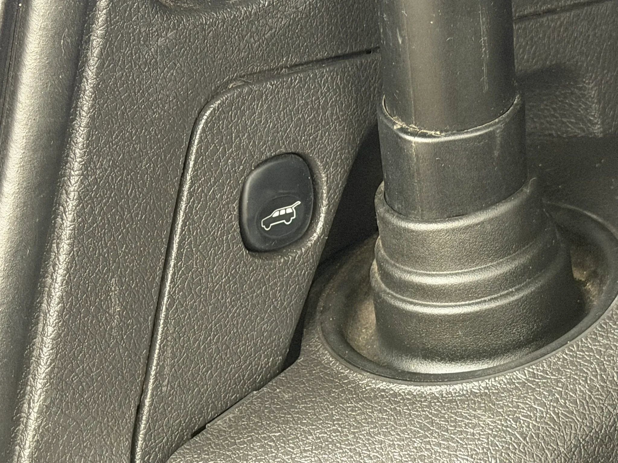 Used 2013 Ford Flex SEL FWD image 24