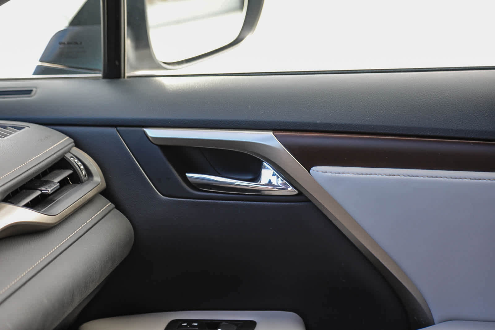 Used 2022 Lexus RX 350 FWD w/ Premium Package image 21