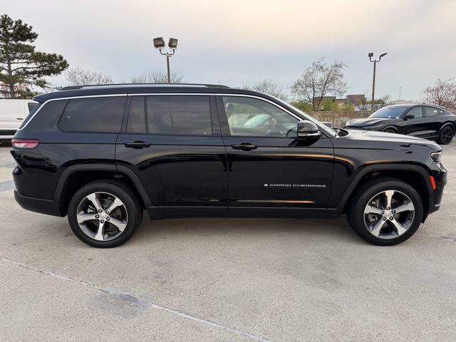Used 2023 Jeep Grand Cherokee L Limited AWD/4WD image 7