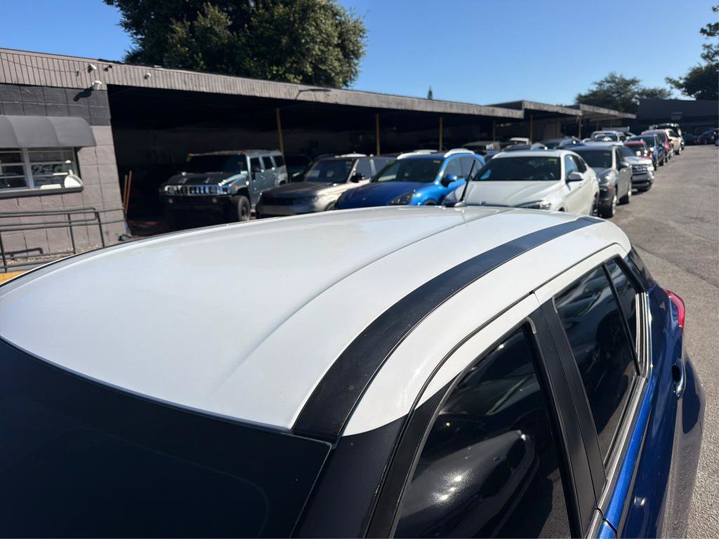 Used 2020 Nissan Kicks SV FWD image 11