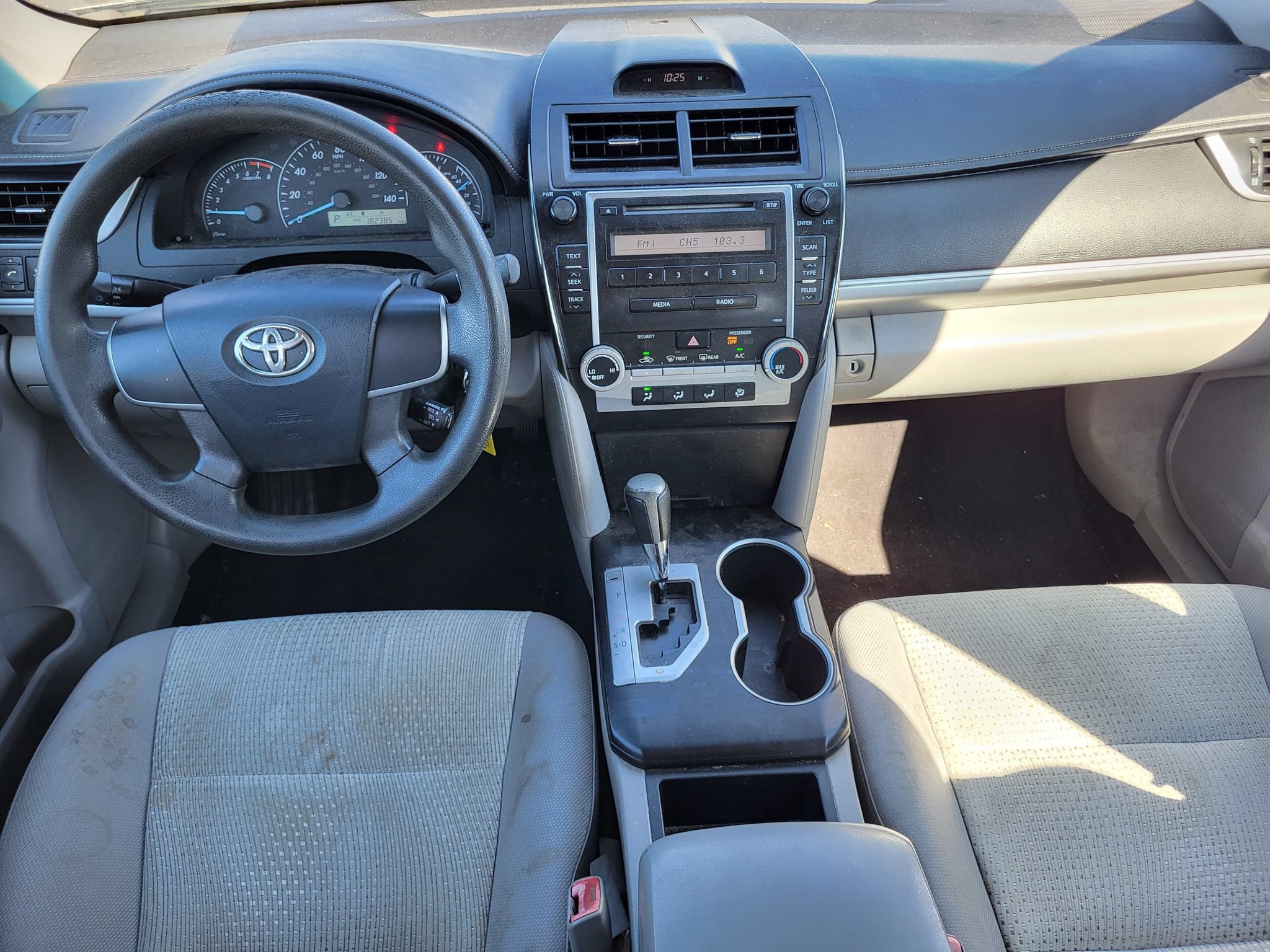 Used 2012 Toyota Camry FWD image 21