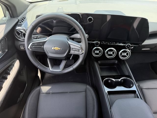 New 2025 Chevrolet Blazer EV LT AWD/4WD image 13