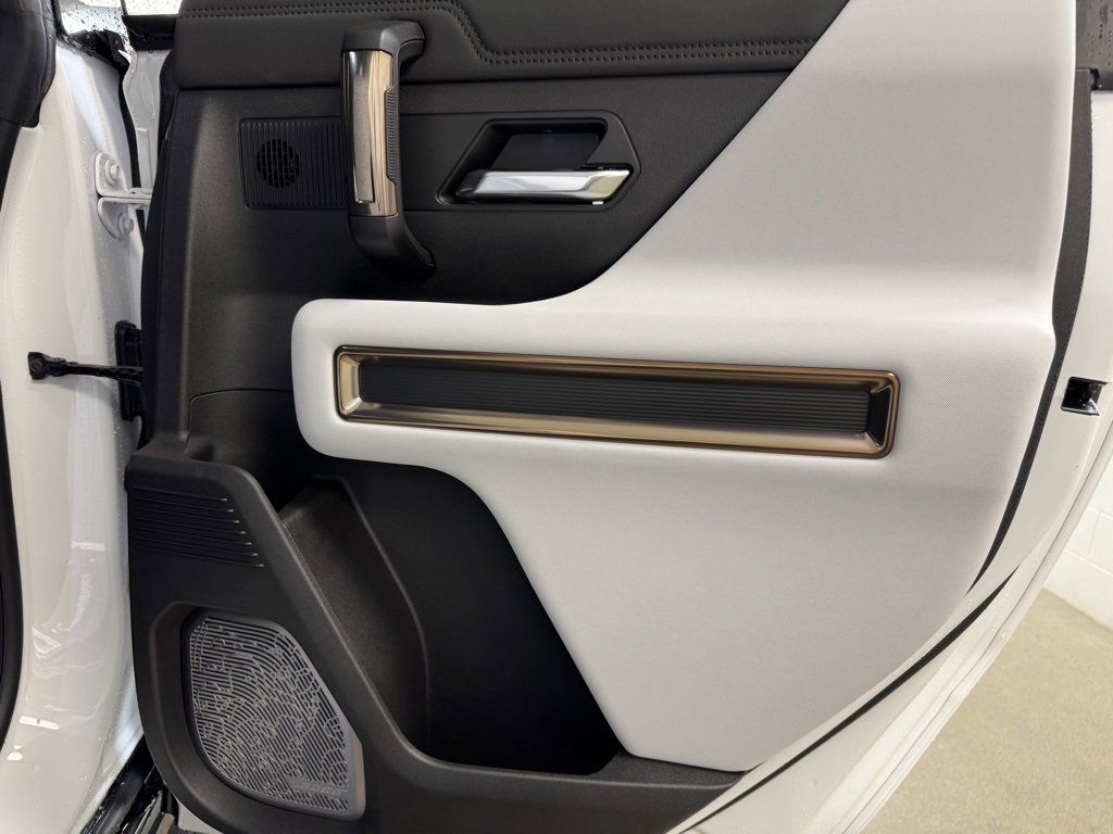 New 2025 GMC Hummer EV 2X image 27