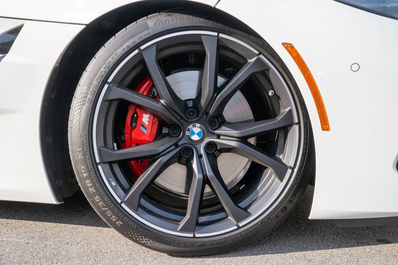 Used 2025 BMW Z4 M40i w/ Edition RWD image 41