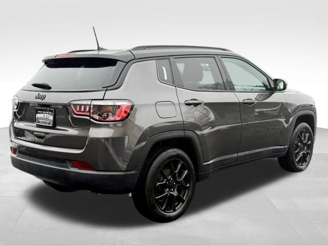 Certified 2023 Jeep Compass Altitude w/ Sun and Sound Group image 7