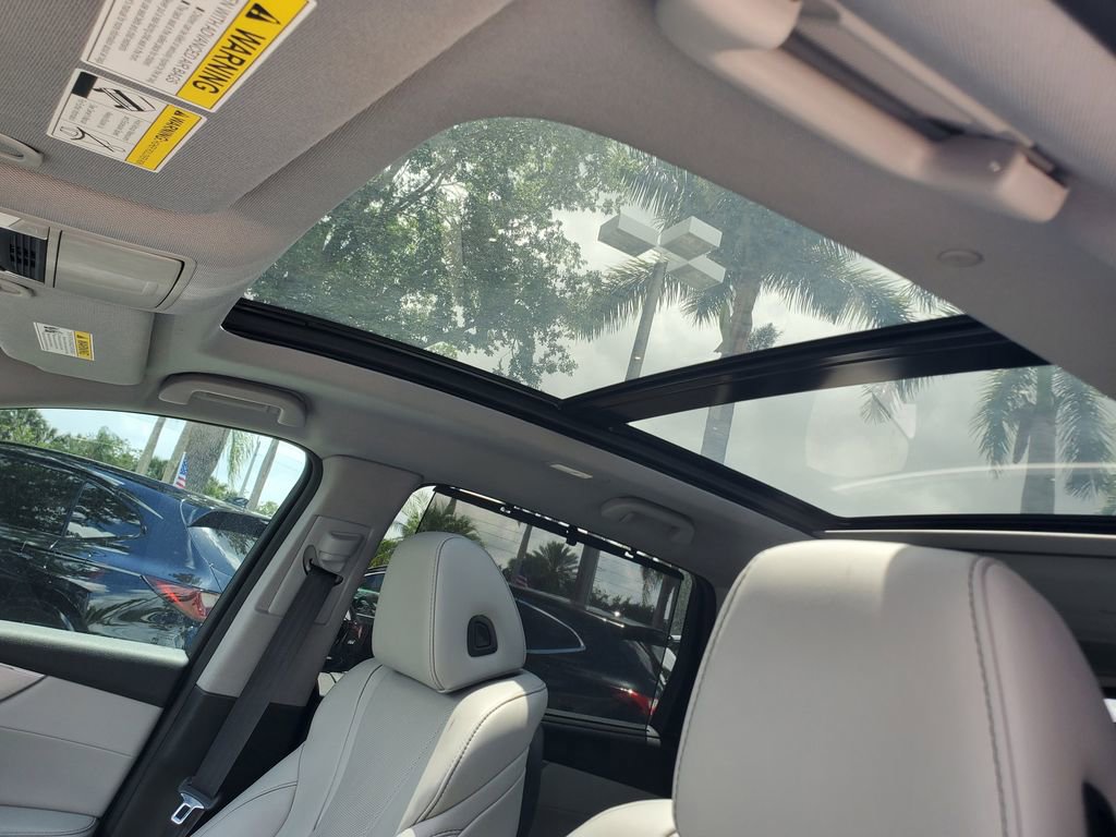 Used 2023 Acura MDX FWD w/ Technology Package image 19