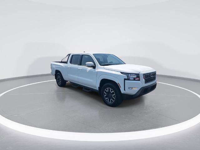 Certified 2022 Nissan Frontier SV w/ Technology Package AWD/4WD image 2