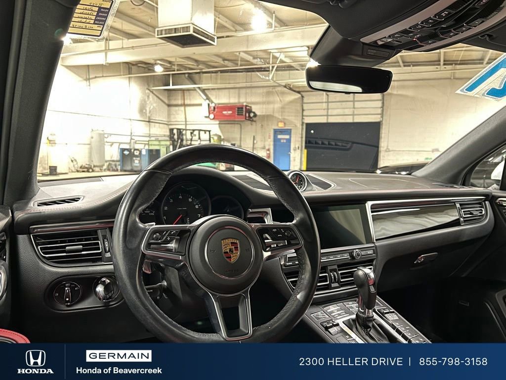 Used 2021 Porsche Macan AWD/4WD image 14
