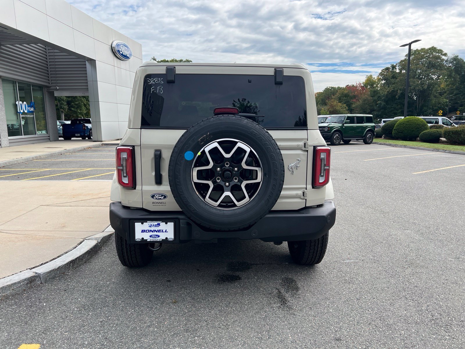 New 2026 Ford Bronco Outer Banks AWD/4WD image 6