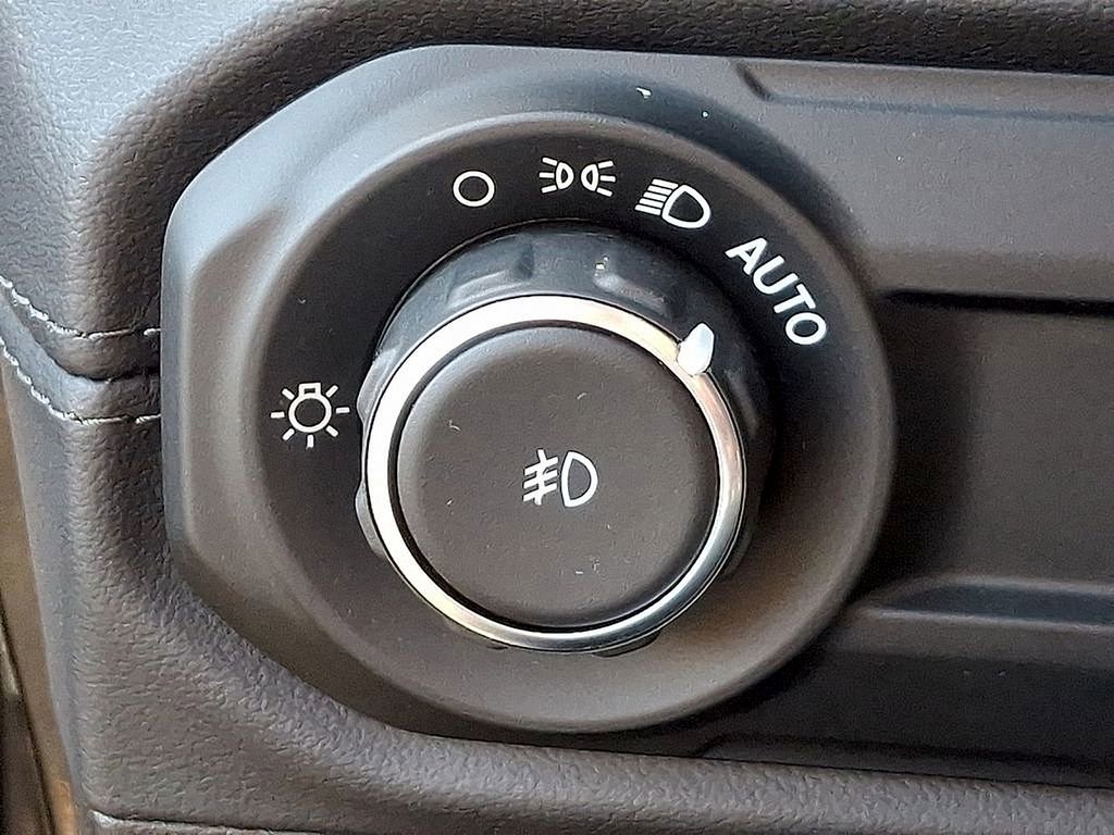 Used 2024 Jeep Wrangler Unlimited Rubicon image 23