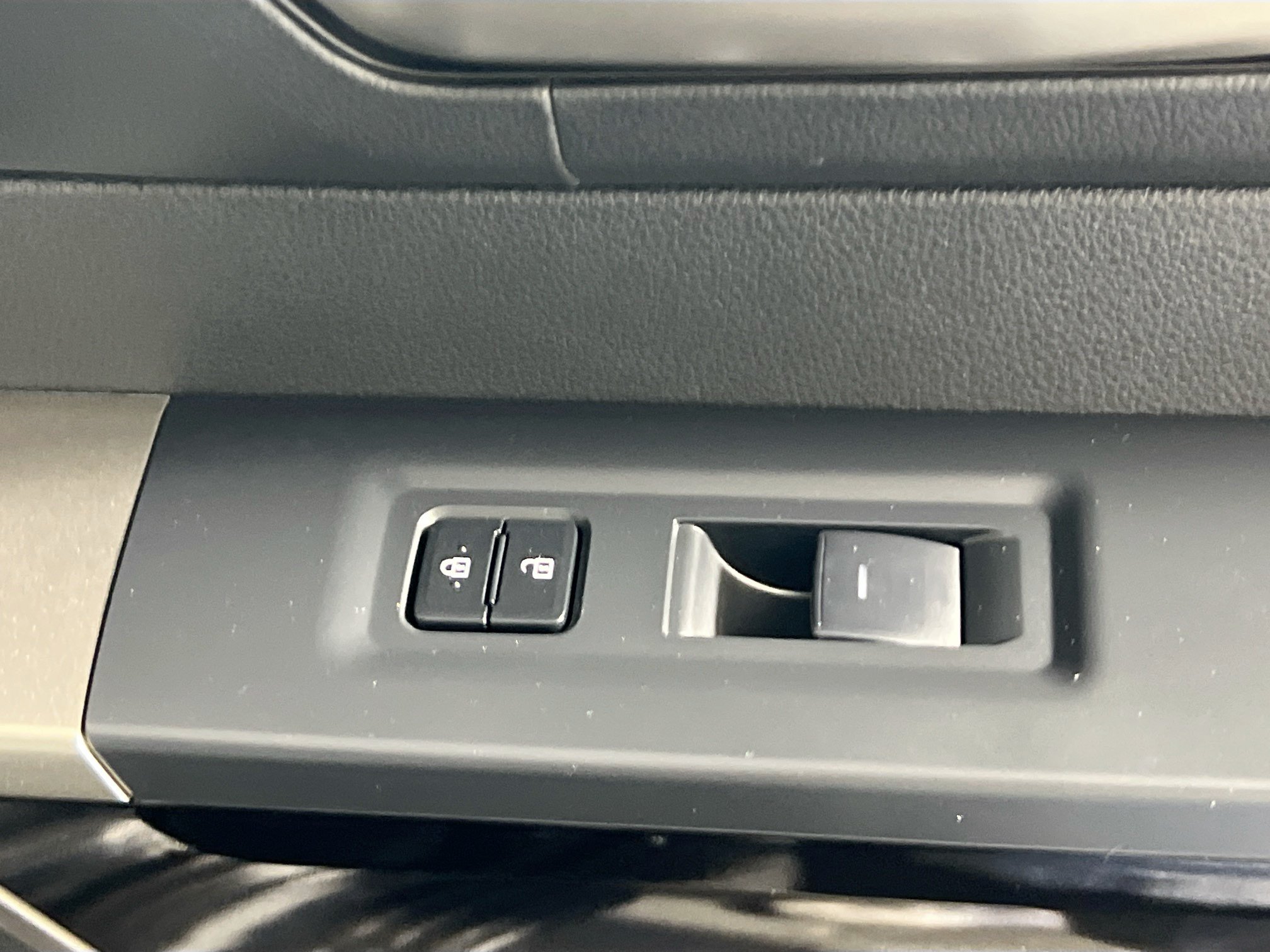 New 2026 Toyota Tundra Limited AWD/4WD image 31