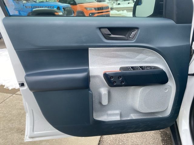 Used 2023 Ford Maverick XLT w/ Equipment Group 300A Standard image 10