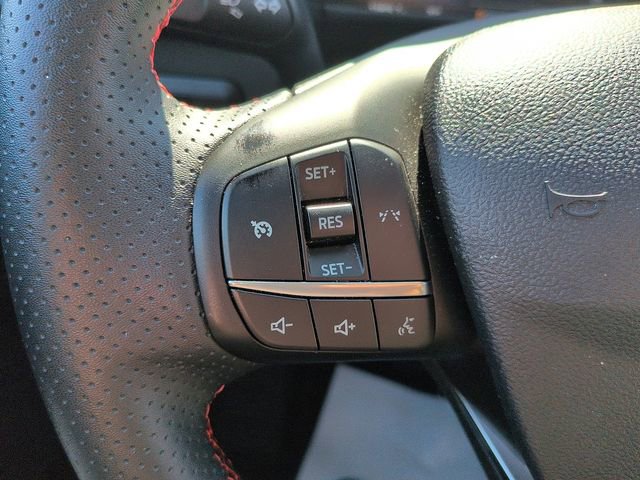 Used 2025 Ford Escape ST-Line image 34