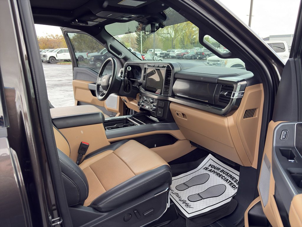 Used 2024 Ford F350 Lariat AWD/4WD image 29