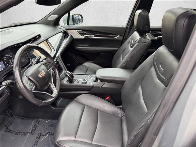 Used 2024 Cadillac XT6 Premium Luxury AWD/4WD image 10
