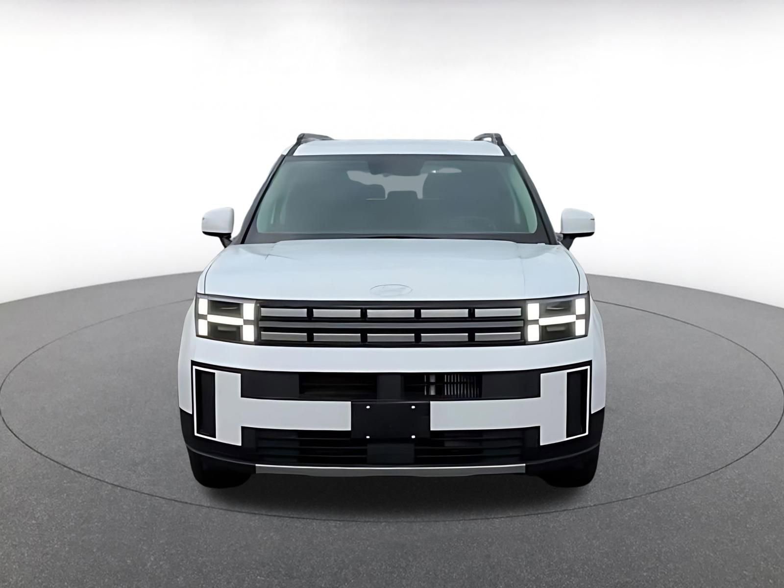 Used 2025 Hyundai Santa Fe SEL image 4