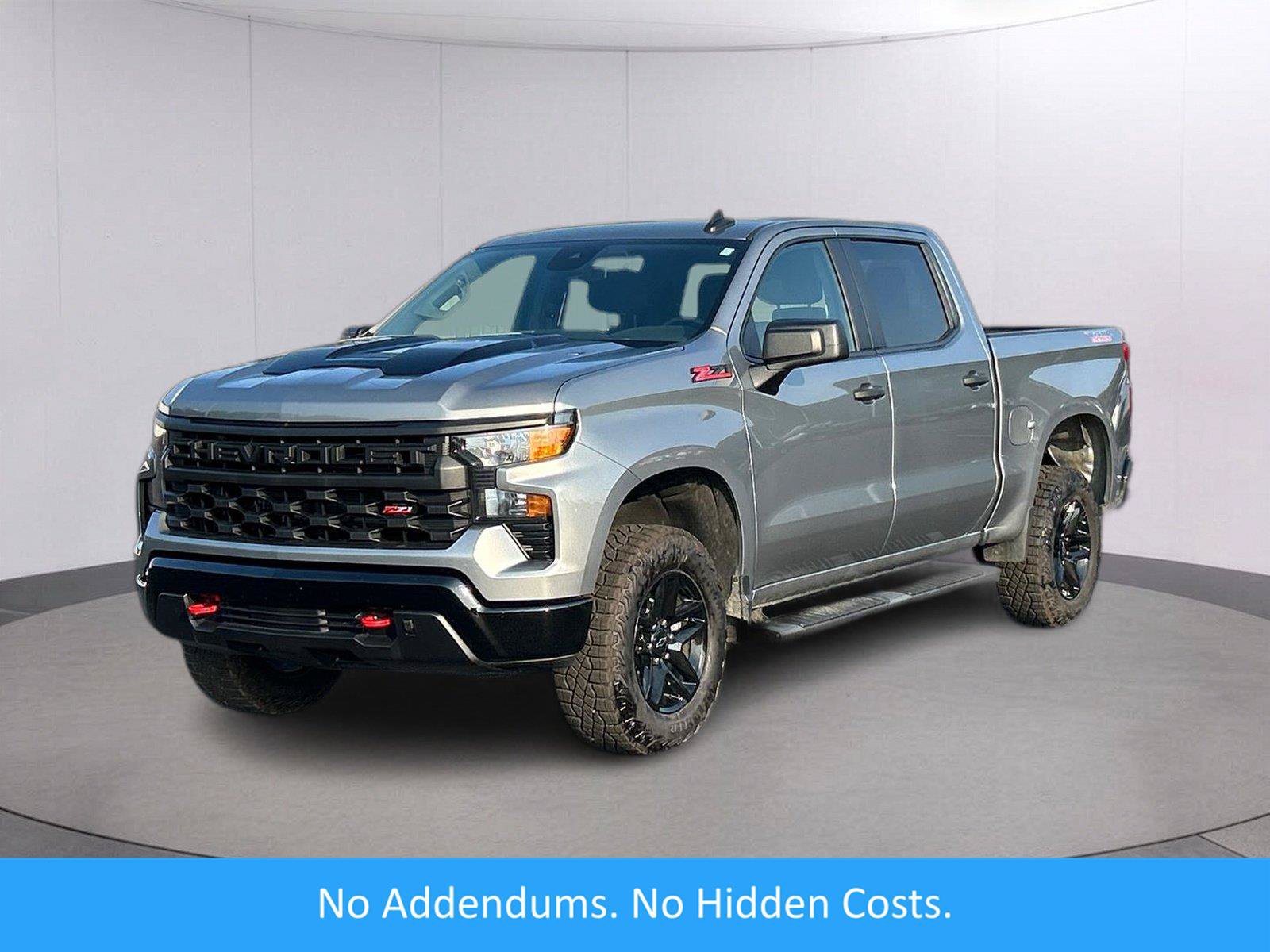 Used 2026 Chevrolet Silverado 1500 Custom Trail Boss w/ LPO, Dark Essentials Package AWD/4WD image 1