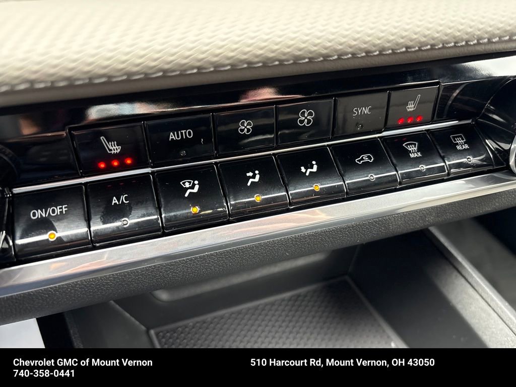 New 2026 Chevrolet Equinox LT w/ Convenience Package II image 23