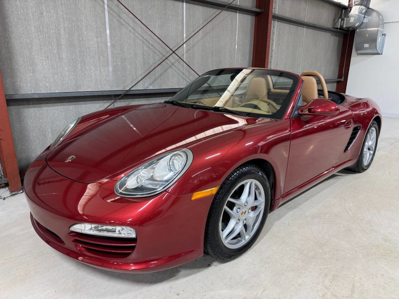 Used 2011 Porsche Boxster image 3