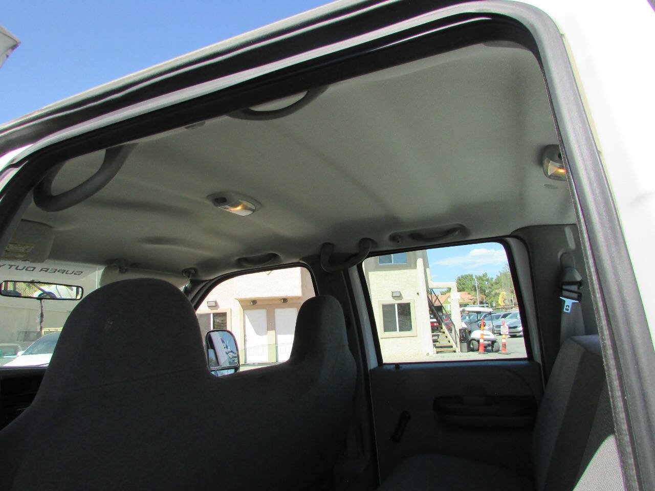 Used 2006 Ford F250 Lariat AWD/4WD image 24