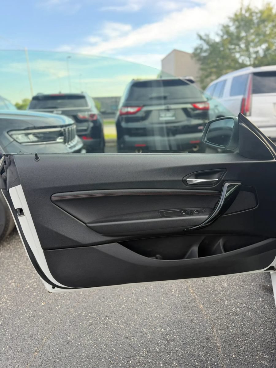 Used 2017 BMW 230i xDrive Coupe AWD/4WD image 7