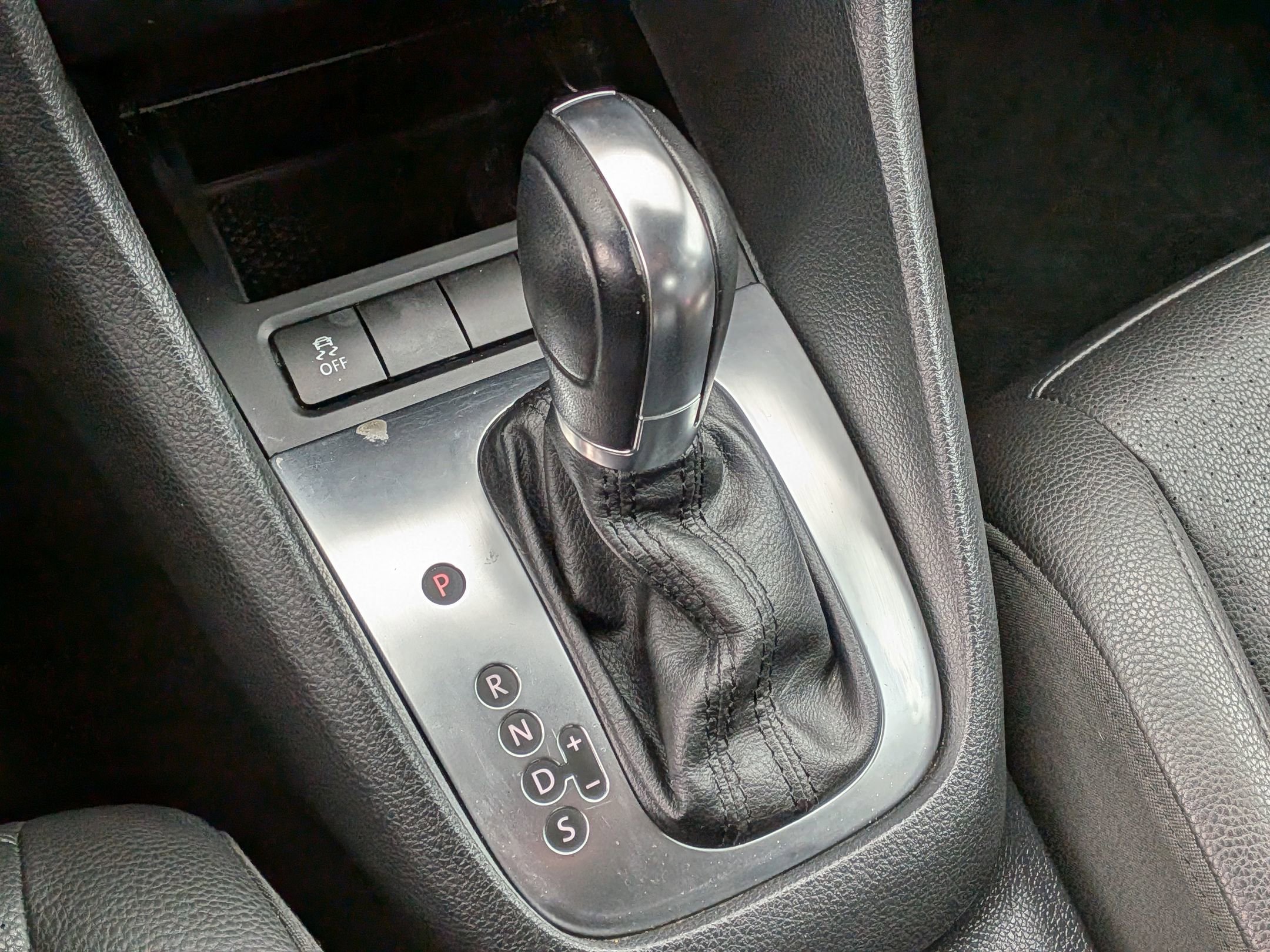 Used 2014 Volkswagen Jetta SE image 23