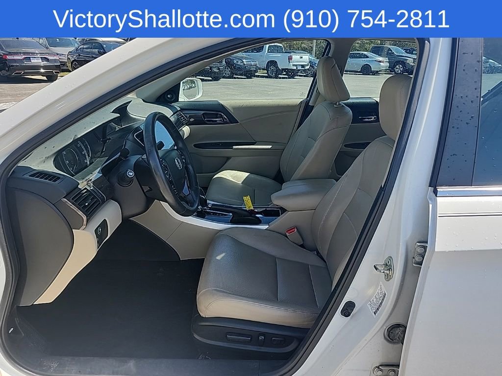 Used 2017 Honda Accord EX-L image 5