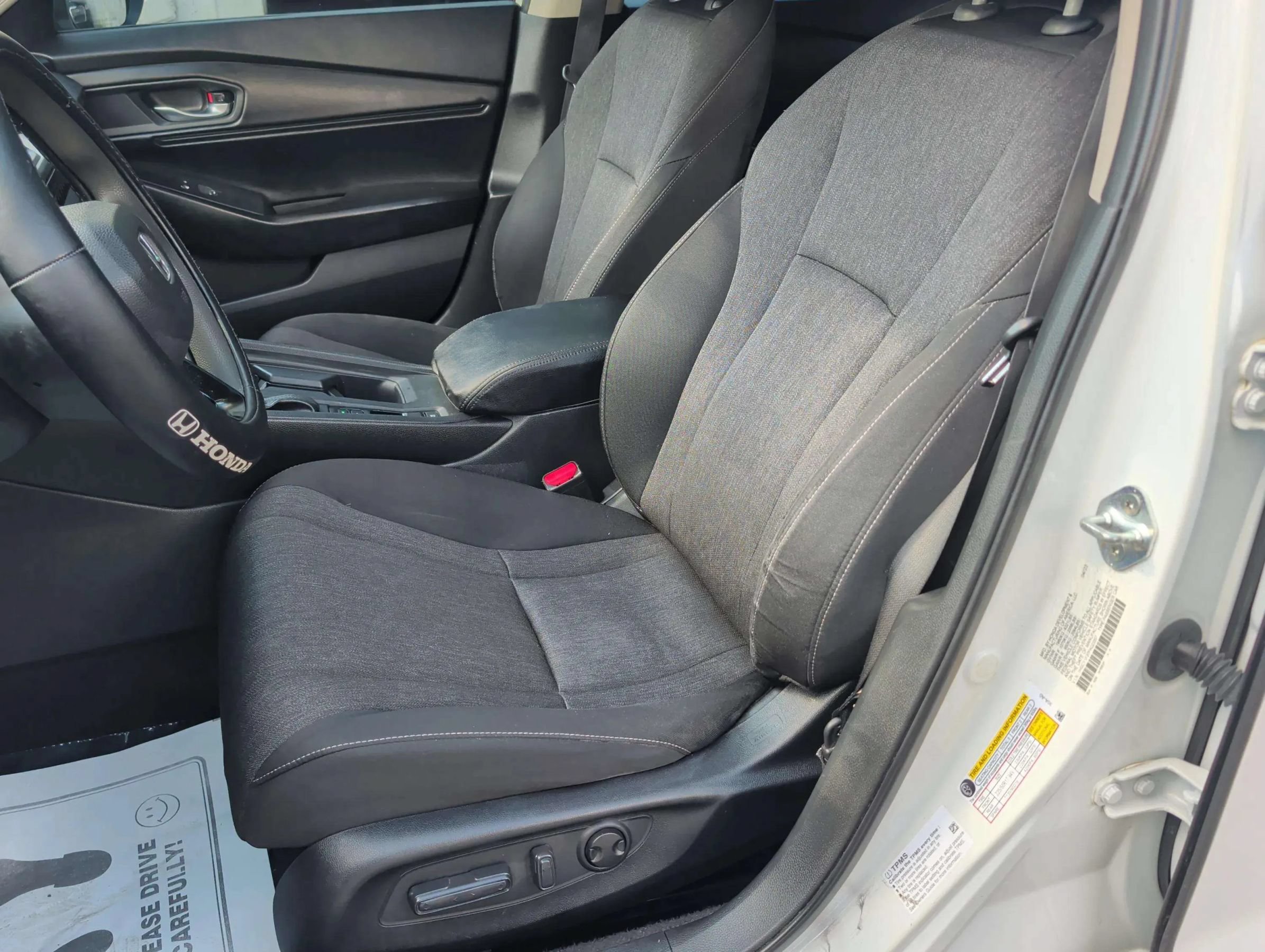 Used 2023 Honda Accord EX image 13