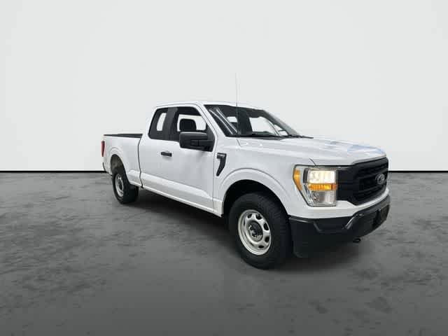Used 2022 Ford F150 XL w/ Equipment Group 101A High AWD/4WD image 5