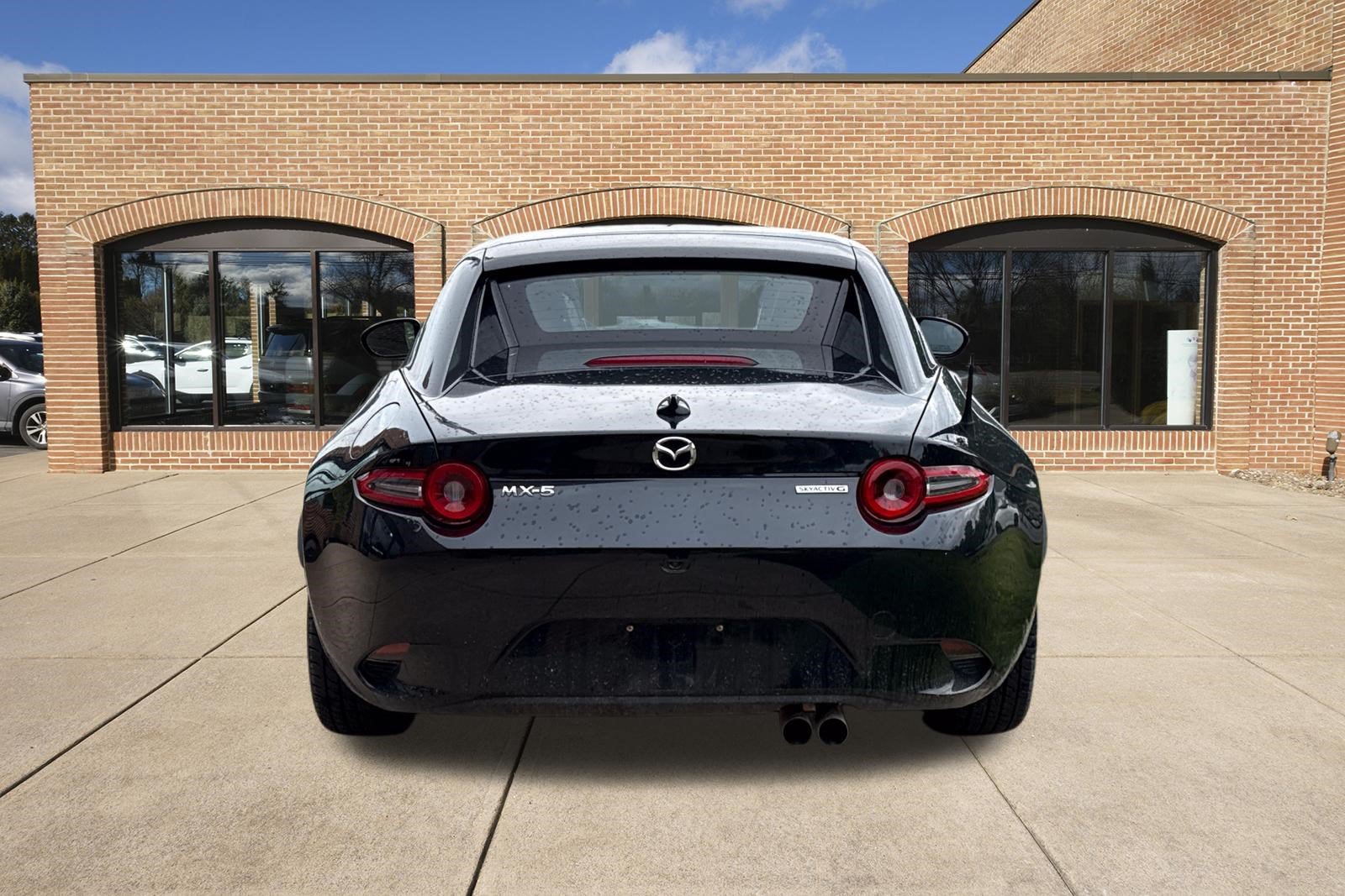 Used 2025 MAZDA MX-5 Miata RF Grand Touring RWD video 4