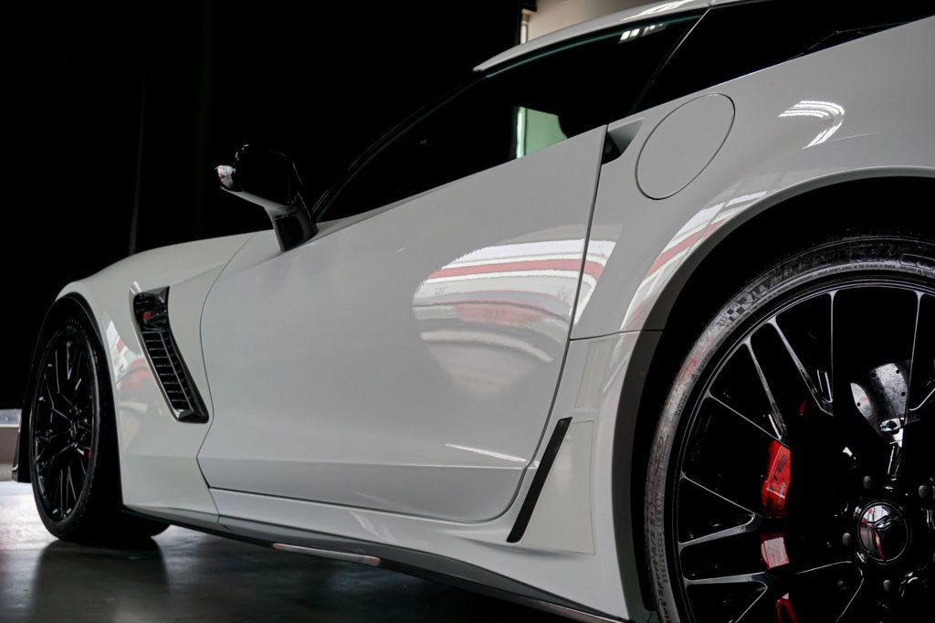 Used 2017 Chevrolet Corvette Z06 w/ Z07 Performance Package image 72