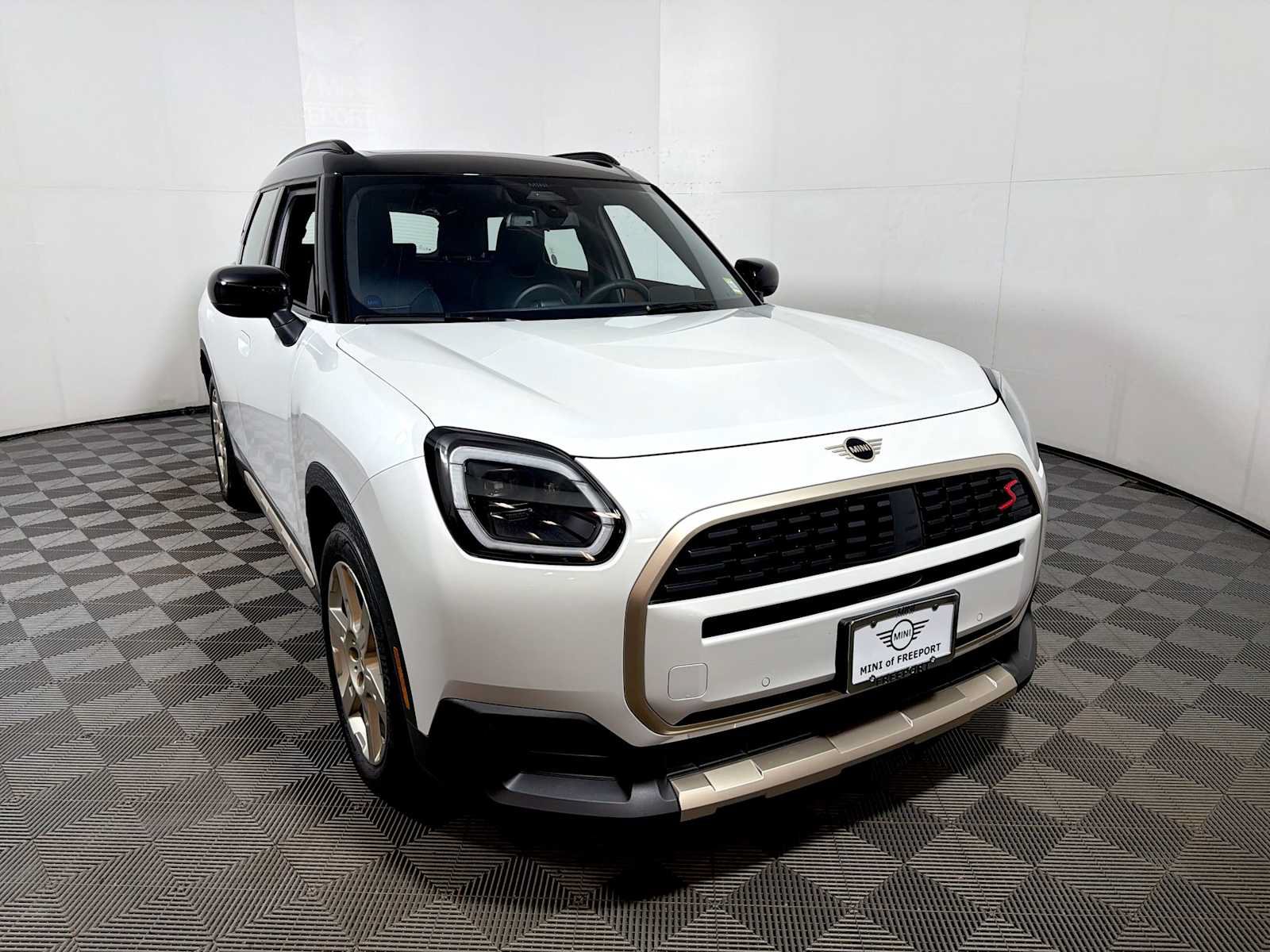 Used 2026 MINI Cooper Countryman S AWD/4WD image 2