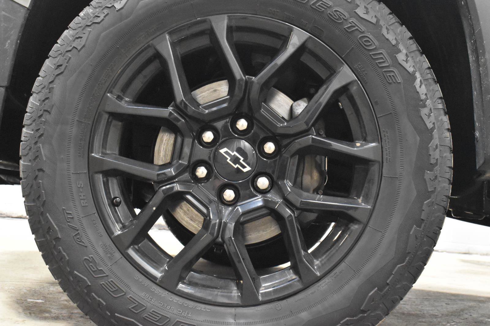 Used 2023 Chevrolet Colorado Trail Boss w/ LPO, Dark Essentials Package image 31