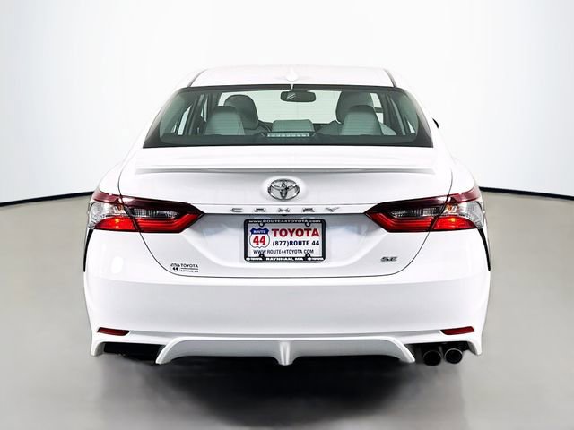 Certified 2023 Toyota Camry SE w/ Convenience Package image 7