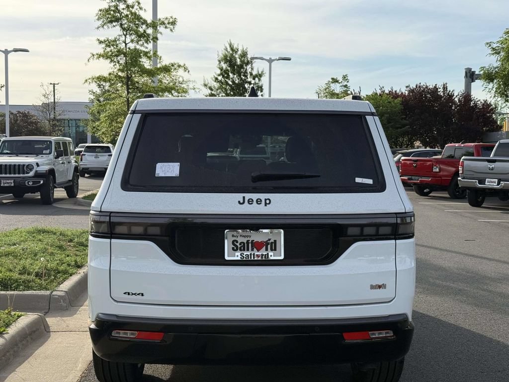 New 2026 Jeep Grand Wagoneer Limited AWD/4WD image 11
