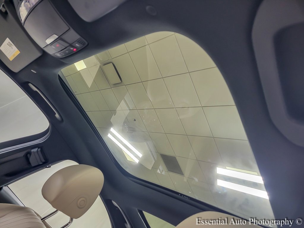 Used 2019 Mercedes-Benz E 300 4MATIC w/ Premium 1 Package image 9